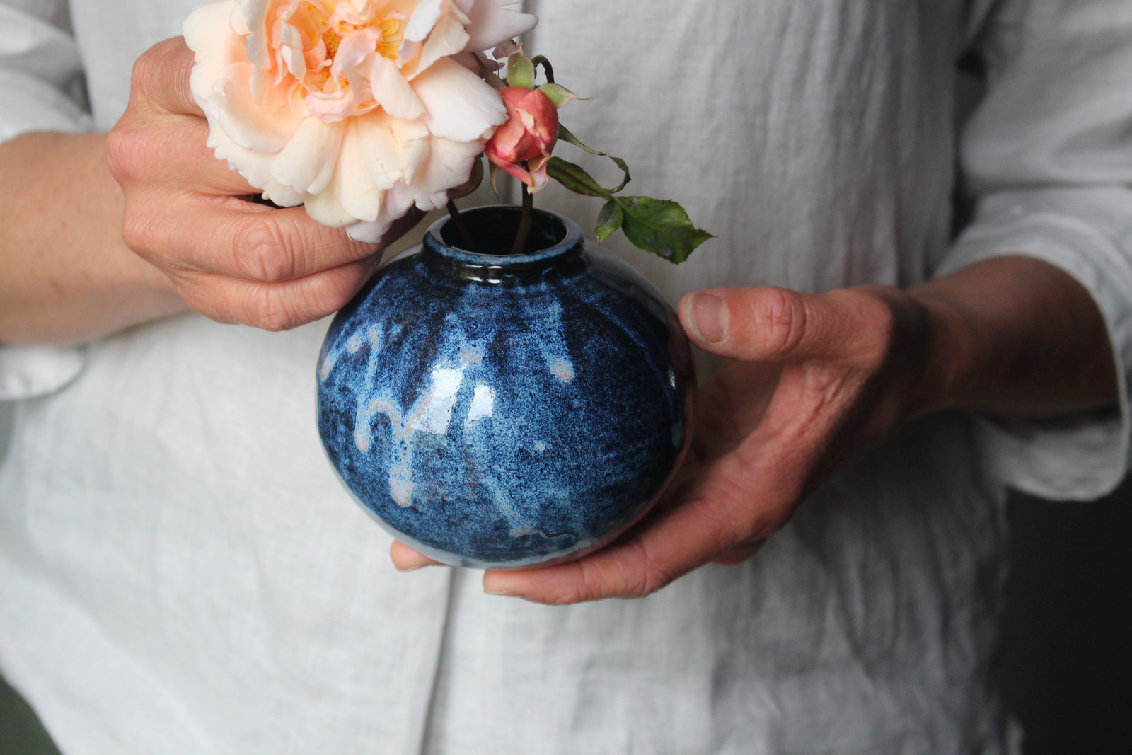 Vase in Indigo: Nine