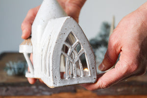 Slightly Flawed: East Hyrst