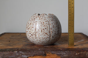 Scalloped Orb Vase in Speckled White
