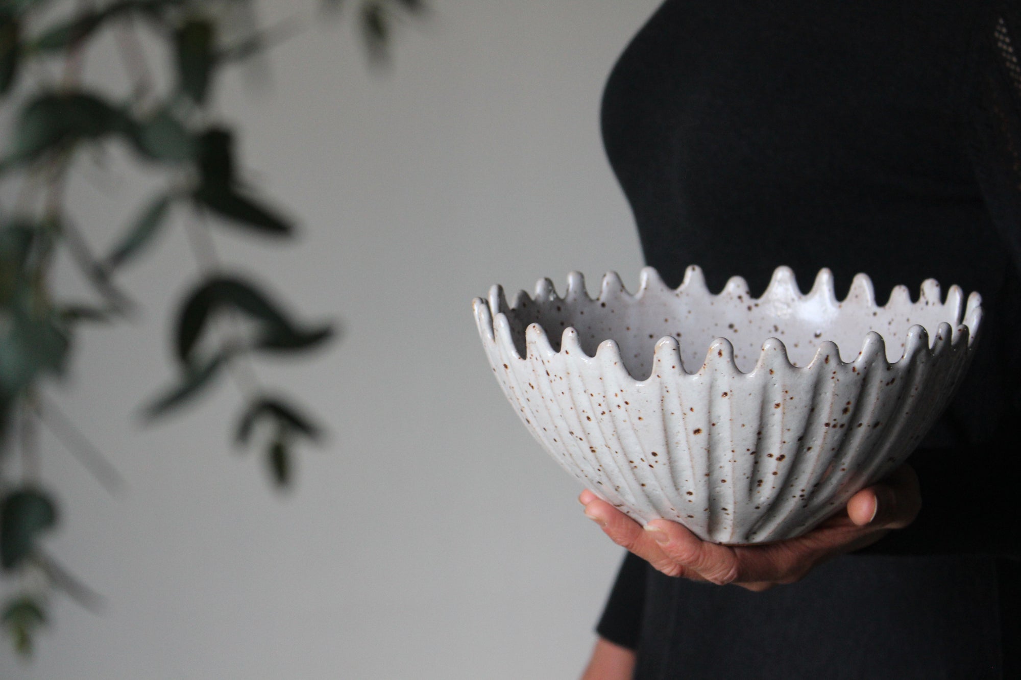 Serving Bowl in Crenellated Edge: Two