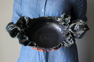 Anthos Platter in Metallic Black