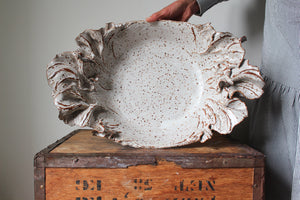 Anthos Platter in Speckled White: One
