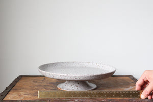 Pedestal Dish in Speckled Cream/White