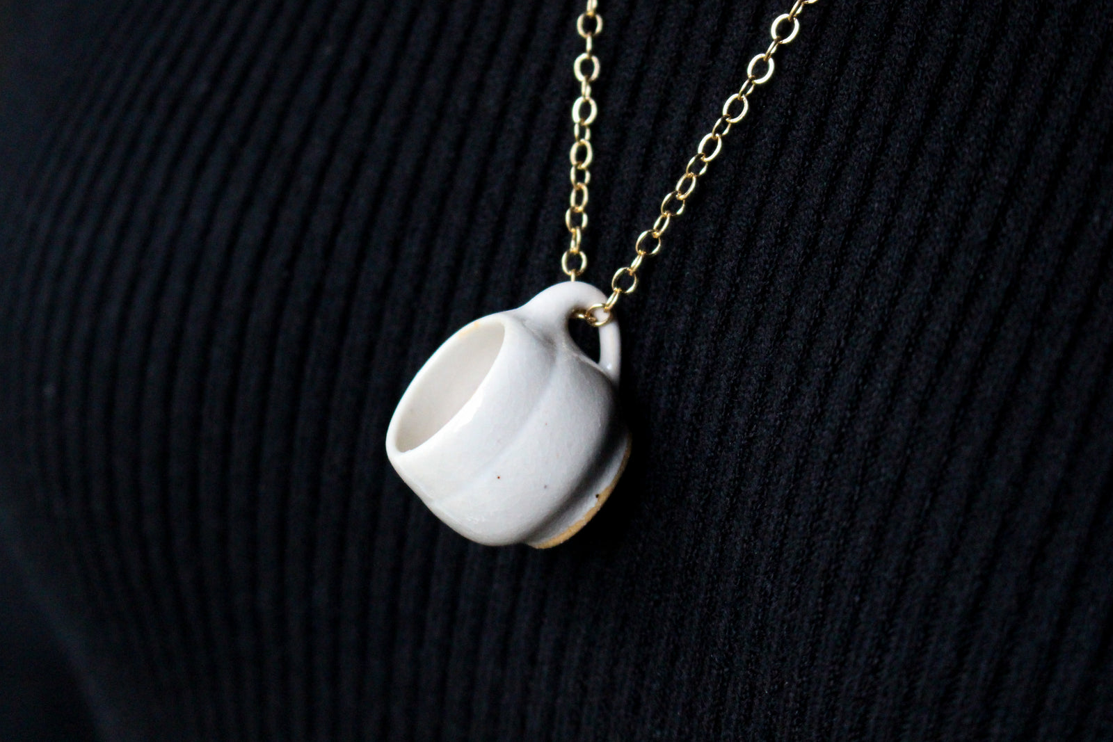 Mug Necklace: Five