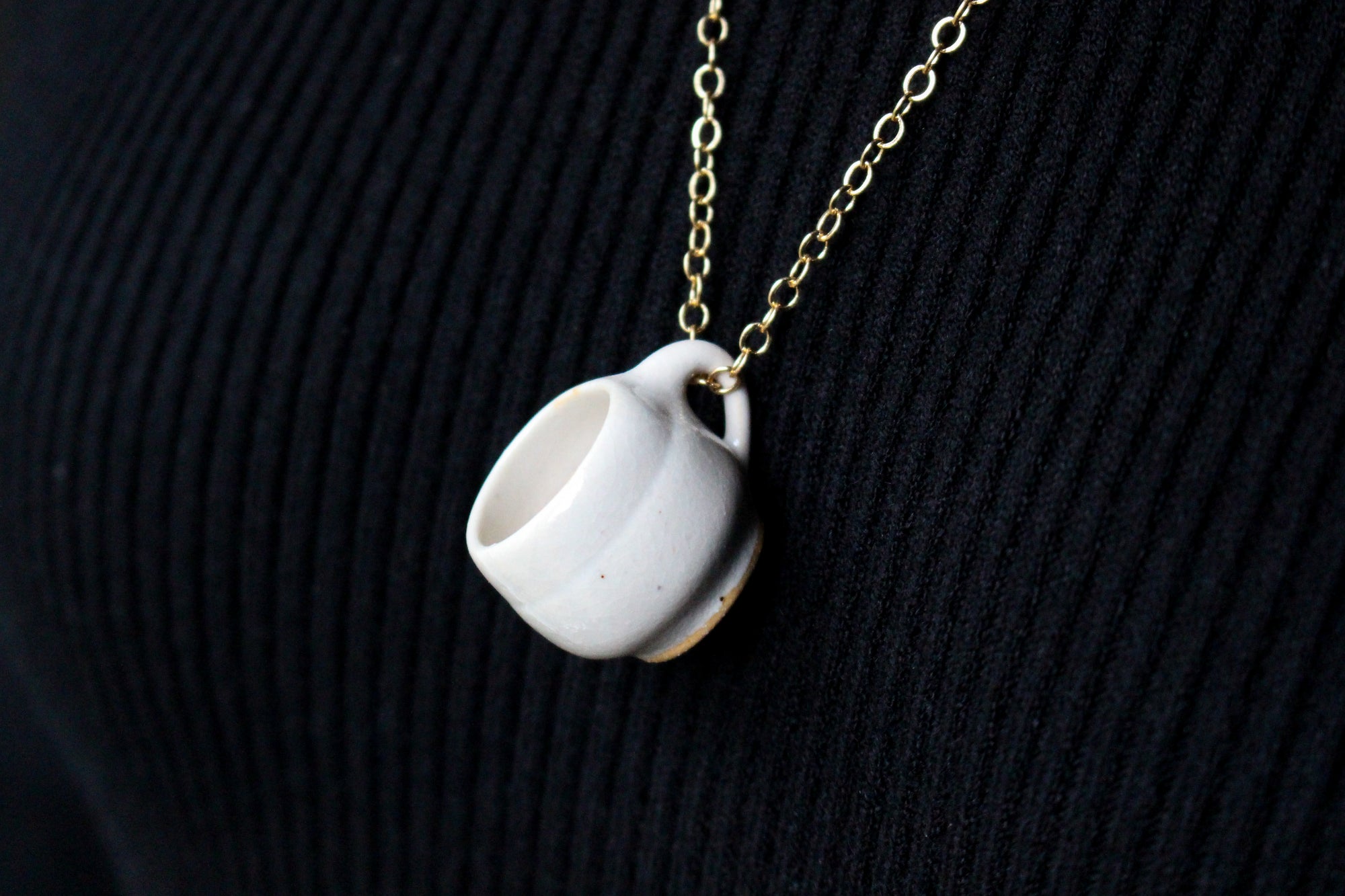 Mug Necklace: Five