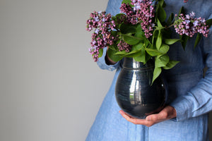 Large Vase in Metallic Black