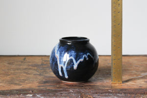 Vase in Indigo: Eight