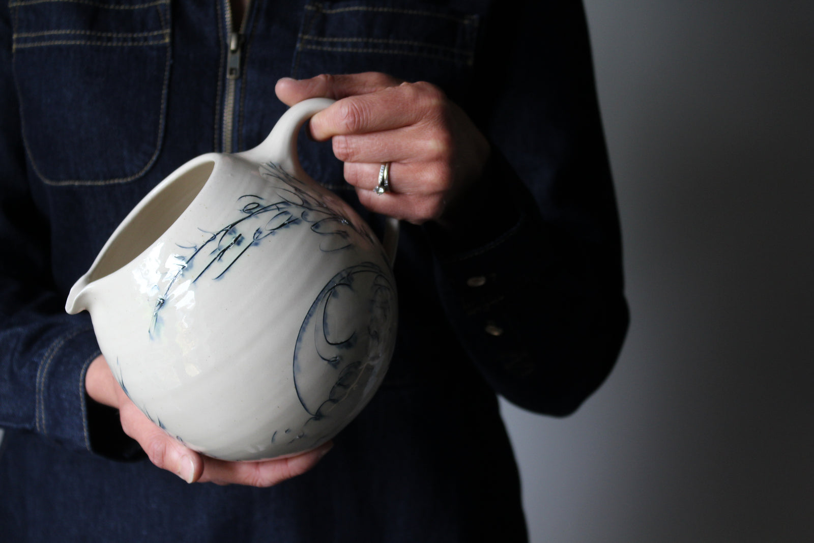 Round Botanical Jug