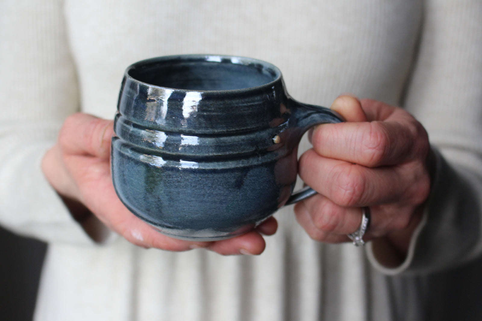 Smaller Tea Mug in Metallic Black: Three
