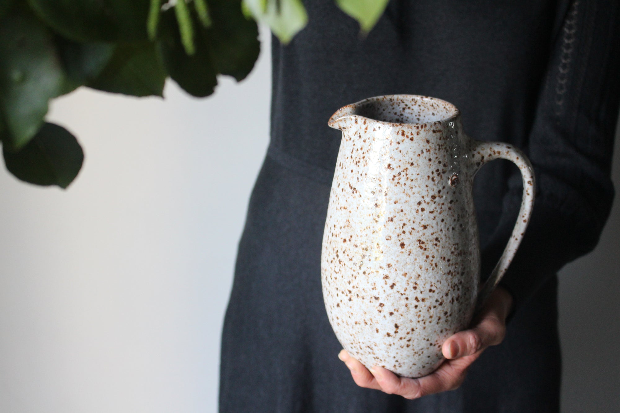Jug in Speckled White