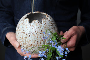 Scalloped Orb Vase in Speckled White