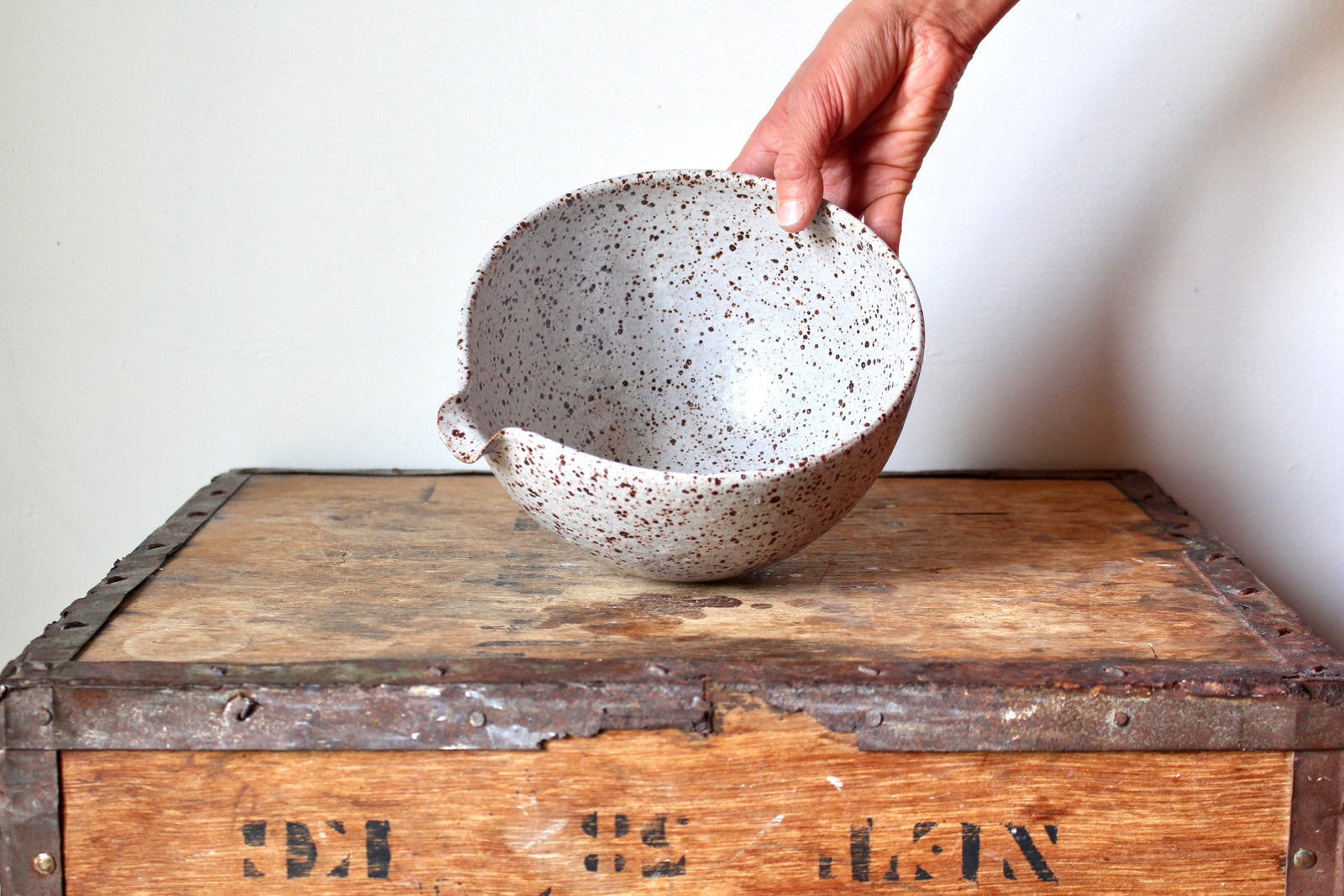 Mixing Bowl in Speckled Lustre