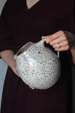 Jug in Speckled White