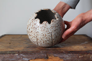 Scalloped Orb Vase in Speckled White