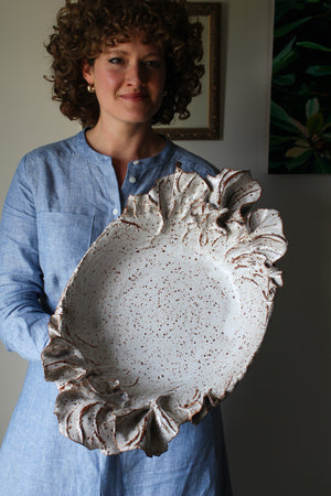 Anthos Platter in Speckled White: One