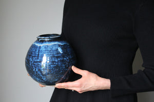 Large Vase in Indigo