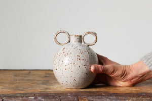 Loop Vase in Flecked White