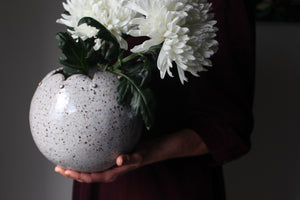 Scalloped Orb Vase in Speckled White