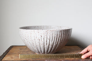 Extra Large Ribbed Serving Bowl in Speckled White