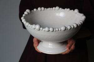 Large String of Pearls Pedestal Dish in Smooth White