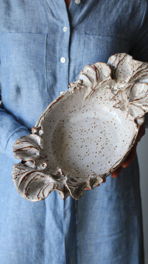 Anthos Platter in Speckled White: Four