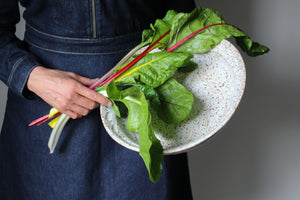 Serving Dish in Speckled Creamy White