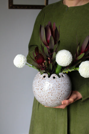 Scalloped Orb Vase in Speckled White