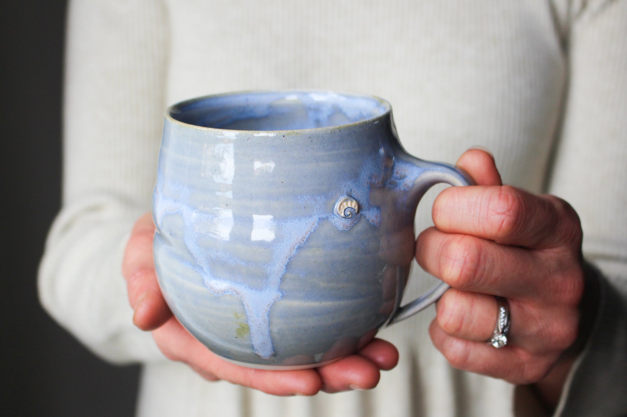 Mug in Blue: Seventeen
