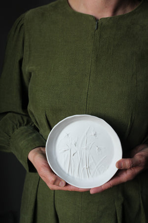 Herbarium: Botanicals in Porcelain White: Ten