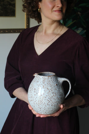 Jug in Speckled White