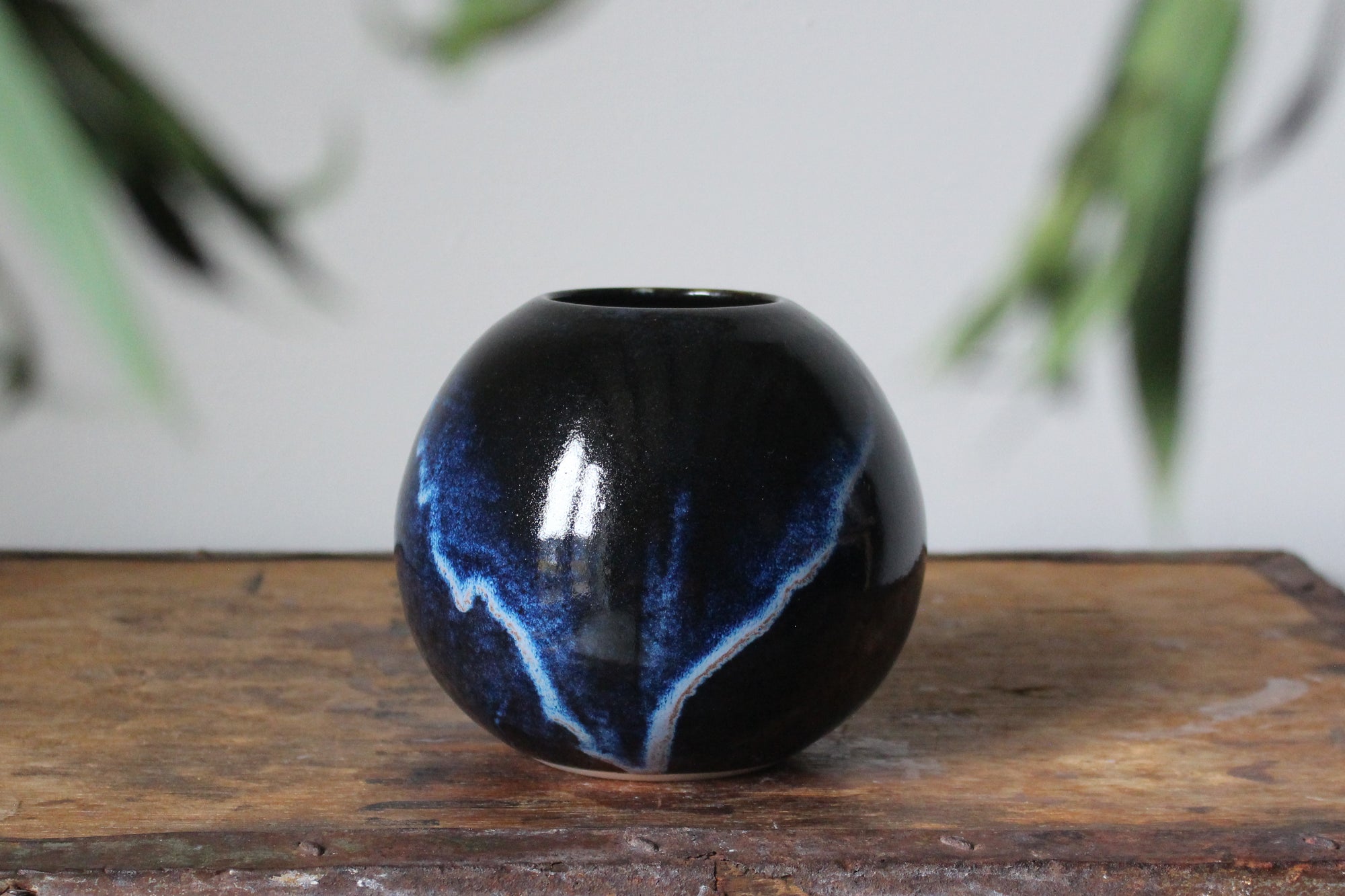 Orb Vase in Indigo