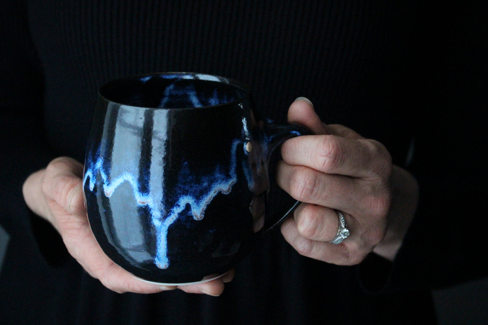Mug in Dark Blue