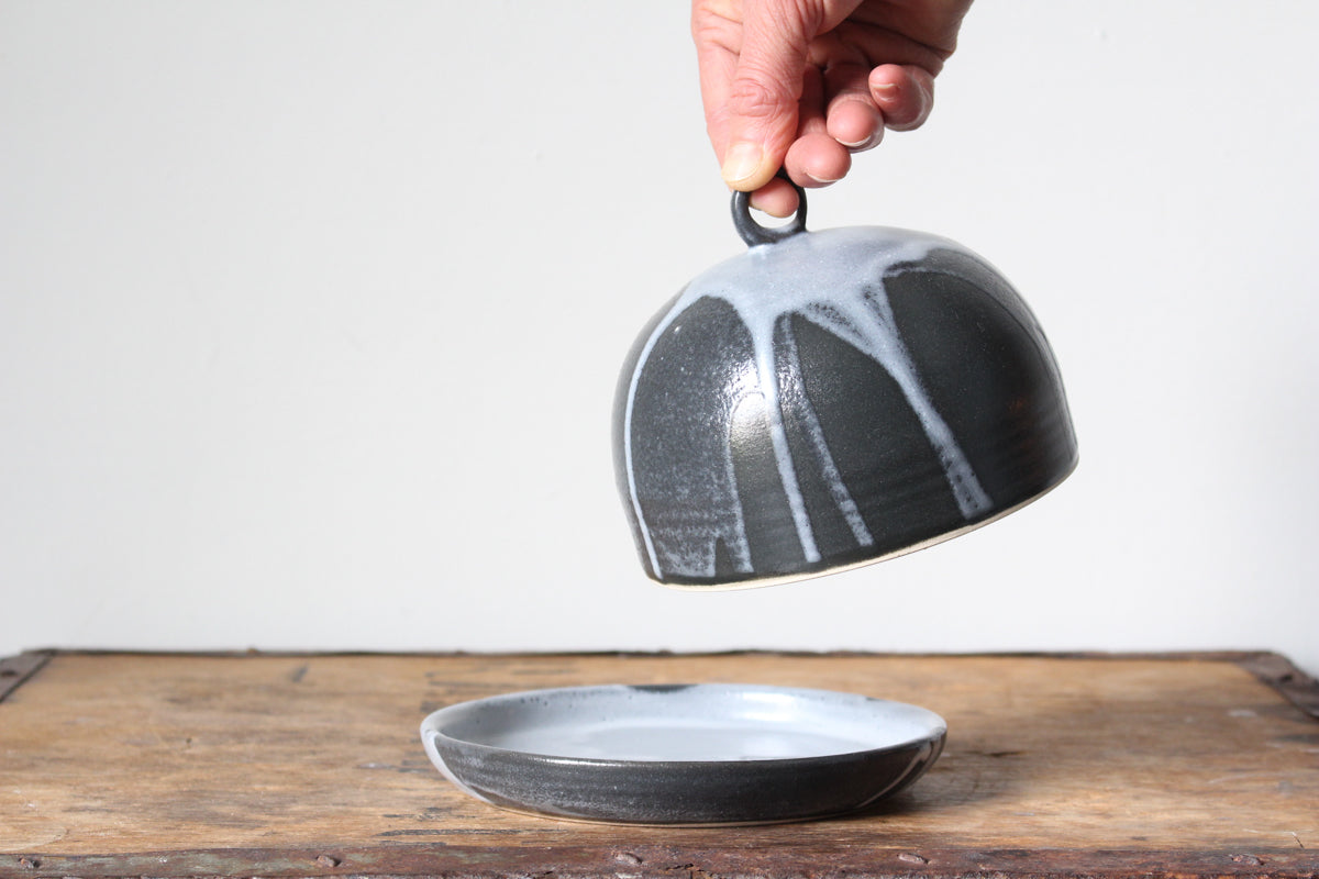 Cheese and Butter Dome - Black/White