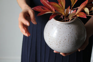Vase in Speckled White