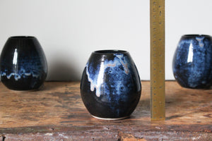Vase in Indigo: Ten