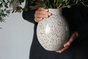 Large Vase in Speckled White: Four