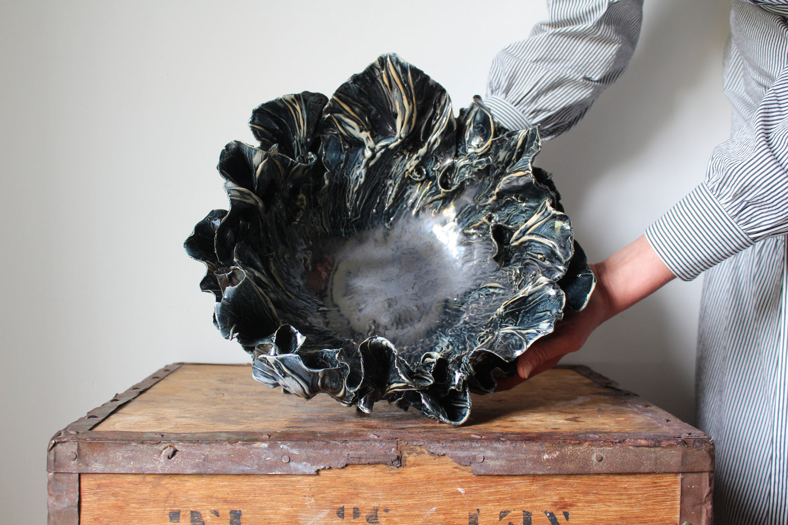 Anthos Bowl in Metallic Black