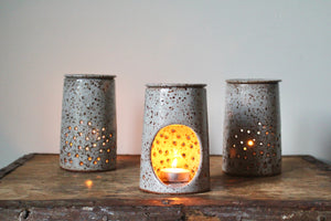Essential Oil Burner: Speckled Cream/White