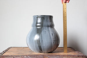 Poured Black and White Vase: Twelve