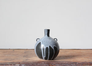 Poured Black and White Vase: Eight